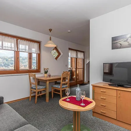 Seeappartements Bacher Penzion