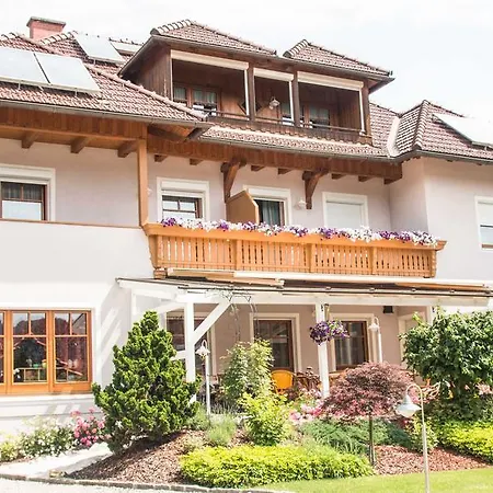 Guest house Seeappartements Bacher 3*