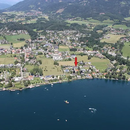 Seeappartements Bacher Penzion Seeboden